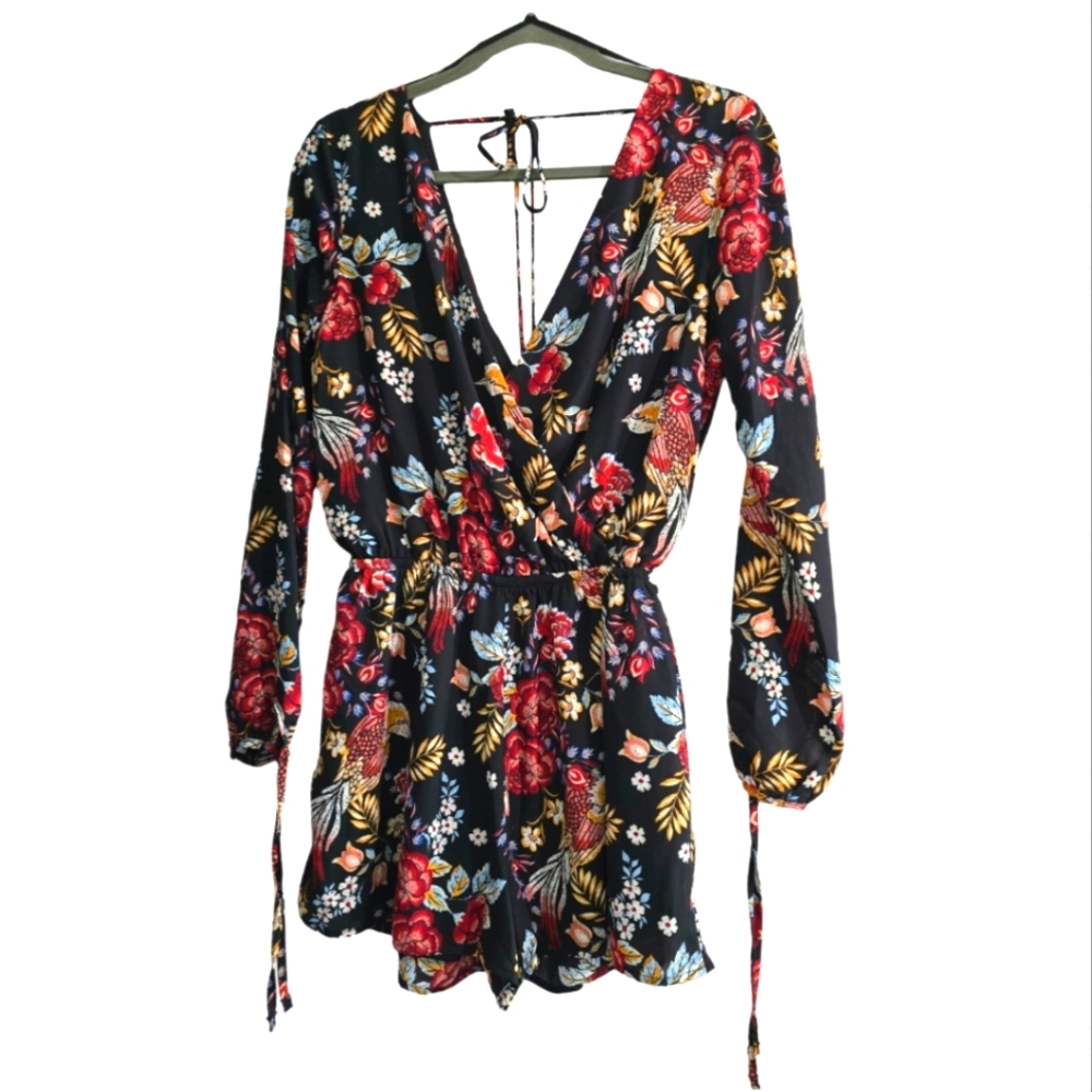 Women's Eclectic Floral Lined Romper with snap front, tie back and pockets